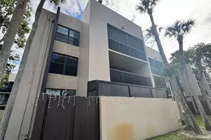 10865 SW 112th Ave, Miami, FL 33176 - Photo 25