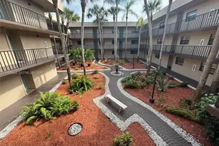 10865 SW 112th Ave, Miami, FL 33176 - Photo 23