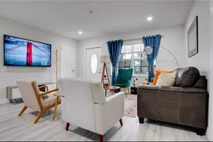 5157 NE 6th Ave, Oakland Park, FL 33334 - Photo 5