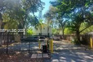 2828 Coconut Ave, Miami, FL 33133 - Photo 1