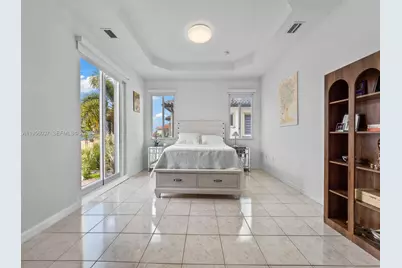 15383 SW 23rd St, Miami, FL 33185 - Photo 19