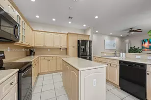 15383 SW 23rd St, Miami, FL 33185 - Photo 13