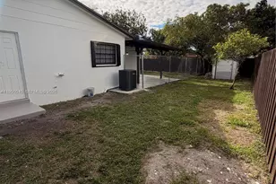 10854 SW 141st Ln, Miami, FL 33176 - Photo 19