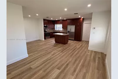 10854 SW 141st Ln, Miami, FL 33176 - Photo 3