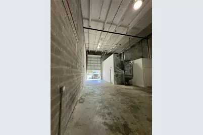 2385 NW 70th Ave #13, Miami, FL 33122 - Photo 15