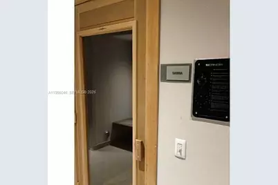 1100 S Miami Ave #2403, Miami, FL 33130 - Photo 27