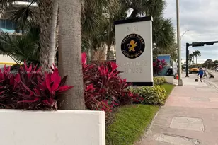 5401 Collins Ave, Miami Beach, FL 33140 - Photo 13