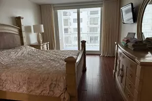 5401 Collins Ave, Miami Beach, FL 33140 - Photo 7