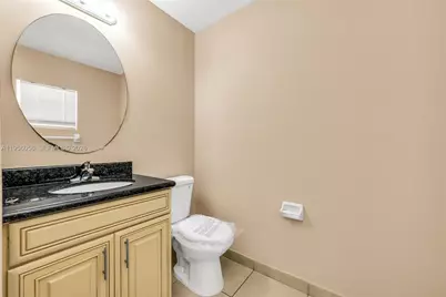 1001 SW 15th St, Deerfield Beach, FL 33441 - Photo 25