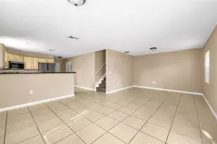 1001 SW 15th St, Deerfield Beach, FL 33441 - Photo 7