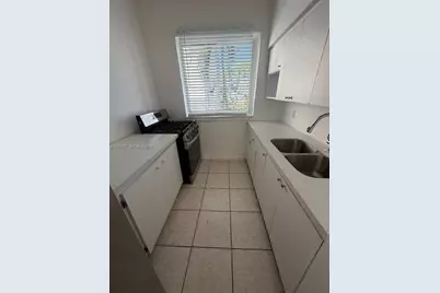 825 Jefferson Ave #4, Miami Beach, FL 33139 - Photo 7