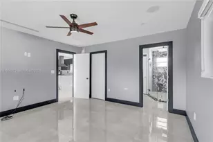 500 SW 64th Pkwy, Pembroke Pines, FL 33023 - Photo 9