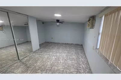 2764 NW 31st St, Miami, FL 33142 - Photo 21