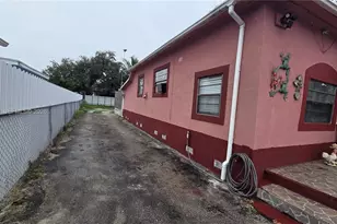 2764 NW 31st St, Miami, FL 33142 - Photo 5
