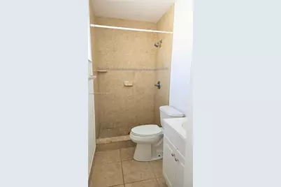 4360 NE 13th Ave #Main, Oakland Park, FL 33334 - Photo 15