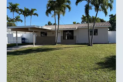 4360 NE 13th Ave #Main, Oakland Park, FL 33334 - Photo 3