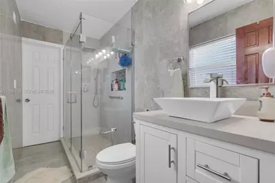 10631 NW 28th St, Sunrise, FL 33322 - Photo 17