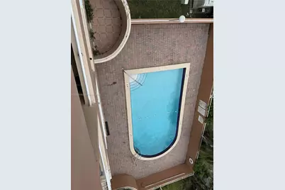 8050 NW 8th St #1407, Miami, FL 33126 - Photo 3