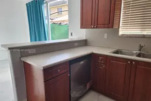 6970 NW 177th St, Hialeah, FL 33015 - Photo 27