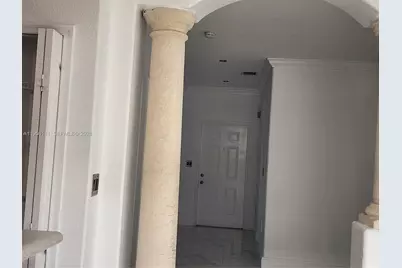 6970 NW 177th St #M103, Hialeah, FL 33015 - Photo 7