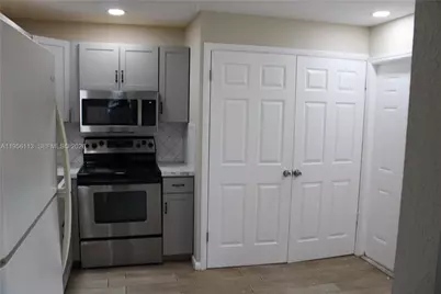 2740 SW 46th St #2, Dania Beach, FL 33312 - Photo 11