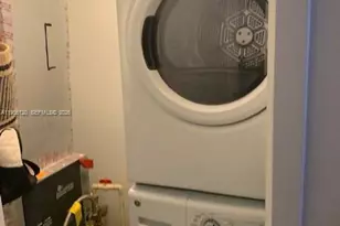 1010 Brickell Ave, Miami, FL 33131 - Photo 11