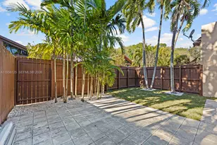 11316 SW 112th Cir Ln E, Miami, FL 33176 - Photo 27