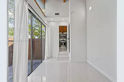 11316 SW 112th Cir Ln E, Miami, FL 33176 - Photo 15