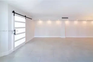 825 Brickell Bay Dr, Miami, FL 33131 - Photo 7