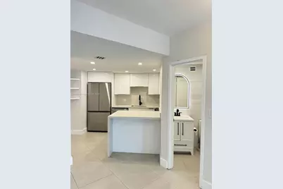 825 Brickell Bay Dr #1448, Miami, FL 33131 - Photo 5