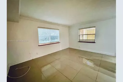 811 NE 14th Pl #4, Fort Lauderdale, FL 33304 - Photo 7