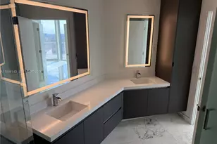 851 NE 1st Ave, Miami, FL 33132 - Photo 13