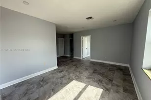 2311 NW 15th St, Miami, FL 33125 - Photo 5