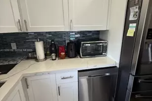 1700 Pierce St, Hollywood, FL 33020 - Photo 13