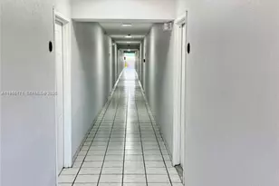 4854 NW 7th St, Miami, FL 33126 - Photo 9