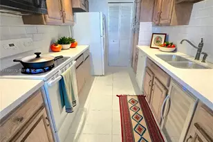 899 Jeffery St, Boca Raton, FL 33487 - Photo 5