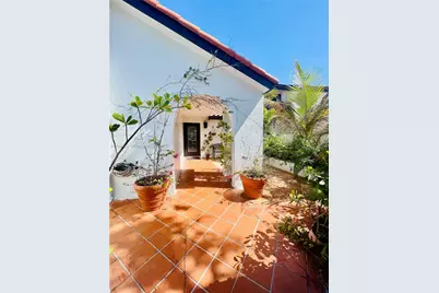 17355 NW 66th Ct, Hialeah, FL 33015 - Photo 5