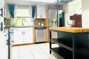 17355 NW 66th Ct, Hialeah, FL 33015 - Photo 19