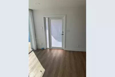 6484 E Miami Lakes Dr E, Miami Lakes, FL 33014 - Photo 27