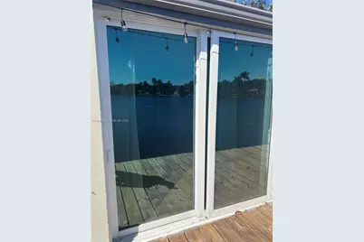 6484 E Miami Lakes Dr E, Miami Lakes, FL 33014 - Photo 37