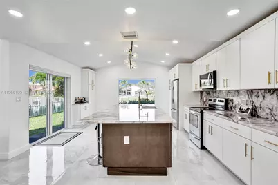 5380 NW 117th Ave, Coral Springs, FL 33076 - Photo 17