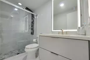 3505 S Ocean Dr, Hollywood, FL 33019 - Photo 15