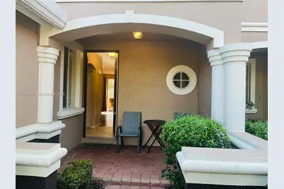 9620 Roundstone Cir, Other City - In The State Of Florida, FL 33967 - Photo 3