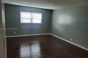 7430 SW 10th St, North Lauderdale, FL 33068 - Photo 5