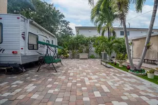 3554 SW 26th St, Miami, FL 33133 - Photo 19