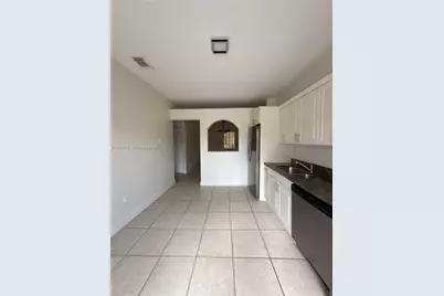 6912 NW 179 #106, Hialeah, FL 33301 - Photo 19