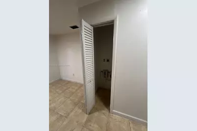[Address not provided], Hialeah, FL 33012 - Photo 19