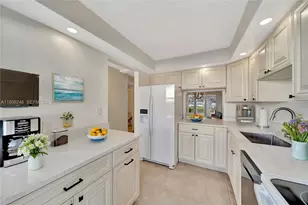 3221 NE 8th St, Pompano Beach, FL 33062 - Photo 3