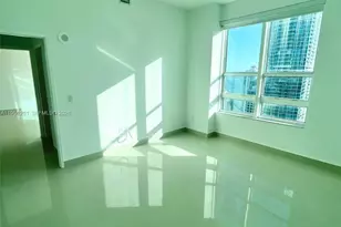 950 Brickell Bay Dr, Miami, FL 33131 - Photo 13
