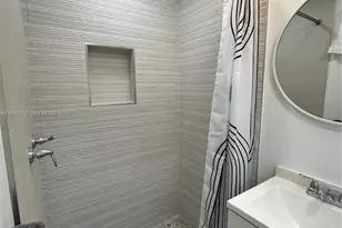 18481 SW 208th St, Miami, FL 33187 - Photo 5